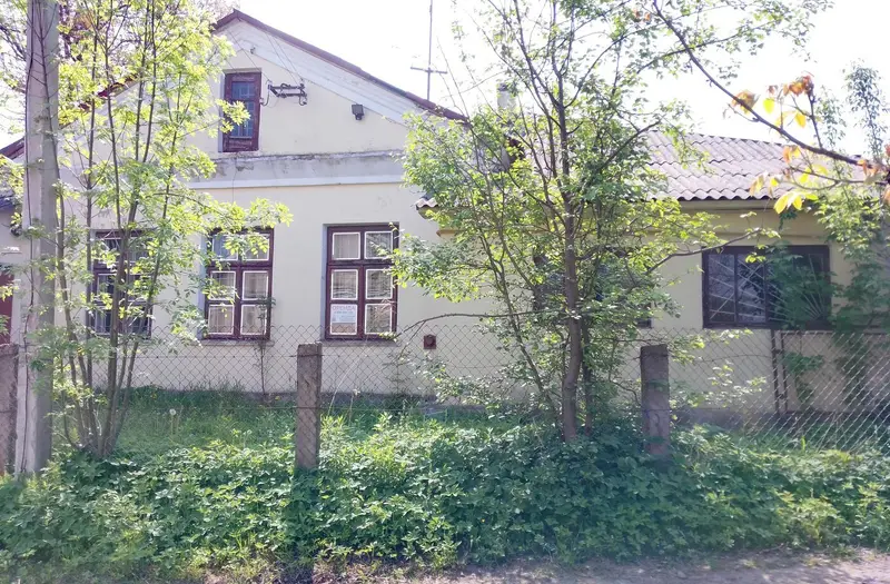 Нежитлова нерухомість (універсал) — лот №1274490
