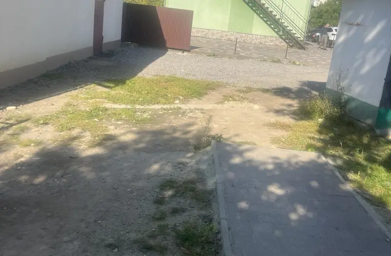 Комерція — лот №1274615